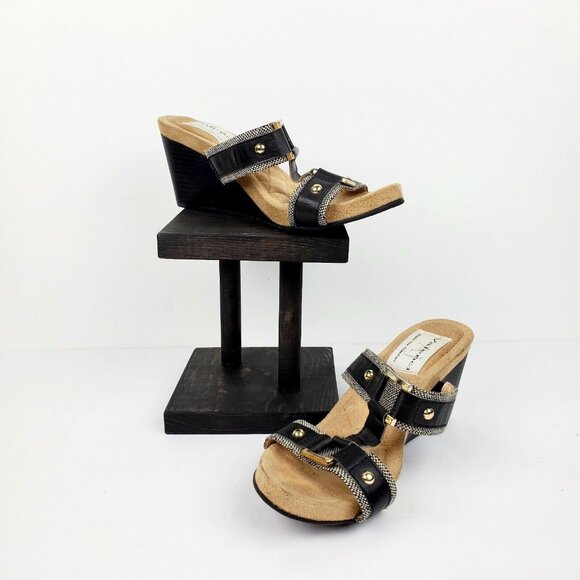 Aj Valenci Shoes - AJ Valenci Women's Black Buckle Wedge Sandals #902752 Sz 7.5M EUC
